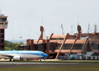 El Gobierno provincial intervino para que pueda funcionar el aeropuerto de Posadas