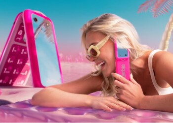 Nokia lanzó “Barbie Phone”para niños: sólo envía SMS y hace llamadas