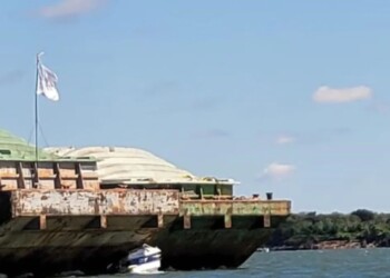 Una barcaza chocó a una lancha en el río Paraná: hay varios heridos