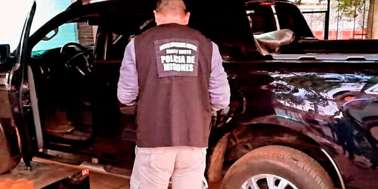 CAMIONETA FORD RANGER. El vehículo en el que Muñoz se trasladaba por Posadas y Garupá con llamativa calma.