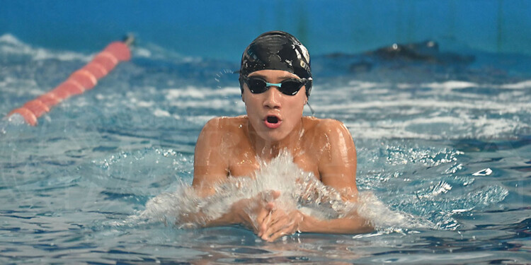 PREPARADO. Fabrizio sigue un intenso programa de entrenamientos para representar al país en tierras chilenas.