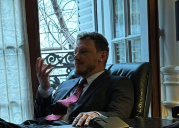 Buscan un Toyota Corolla en el que se habría fugado el diputado Kiczka