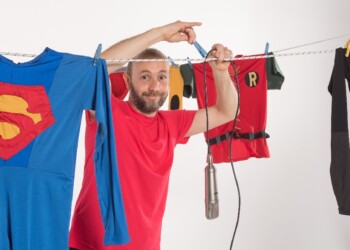 Stand Up: Rodrigo Casavalle llega con sus “Monólogos Heróicos” a Posadas