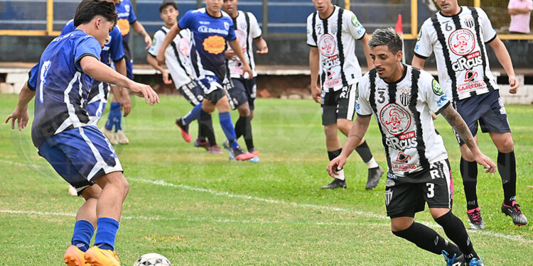 ILUSIONADOS. La Cantera llegó a esta instancia luego de dejar en el camino a un histórico como Atlético Posadas.