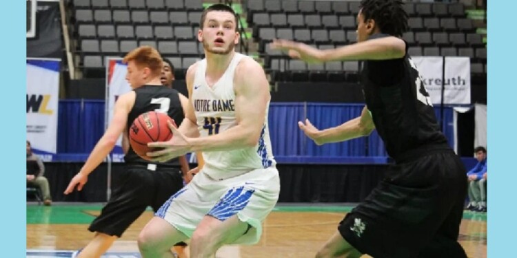 CARA NUEVA. El norteamericano viene de jugar en la G-League de su país.