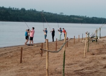 El domingo, pesca de costa en Puerto Rico