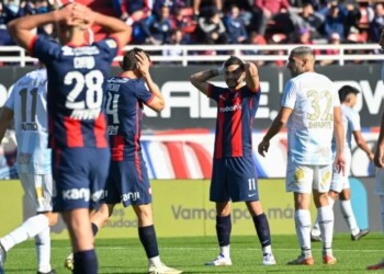 Sobre la hora, Atlético Tucumán derrotó a San Lorenzo
