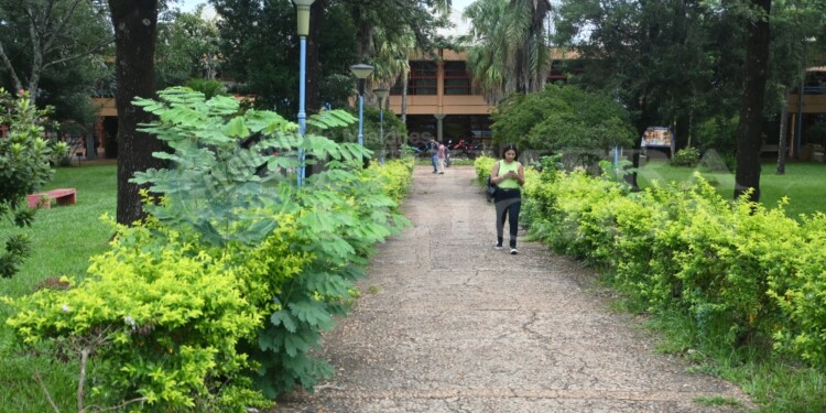 LO PERDIDO. La brecha entre aumento salarial y aumento de la inflación  llega al 101,8% en el cargo inicial, según denunció la CONADU Histórica.