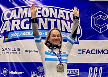 Nina Festey es campeona argentina XCO categoría master C2