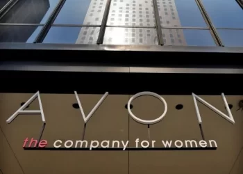 Avon se declaró en quiebra en Estados Unidos: qué pasará con sus productos en Argentina