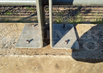 Peligro en la costanera: se roban bulones y tornillos de las barandas