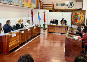 Colectivos: nueva audiencia para subir el boleto en Oberá