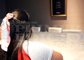 Denunció al padrastro por abusar de ella durante 12 años y teme por amenazas de familiares