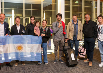 Diplomáticos argentinos expulsados de Venezuela regresaron al país