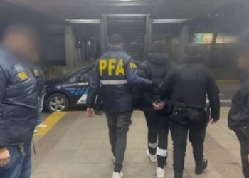 Llevaban 20 bidones de ketamina de Misiones a Buenos Aires