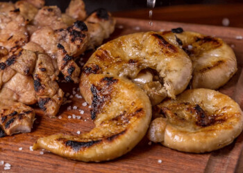 Los chinchulines fueron elegidos entre las tres peores comidas de Argentina