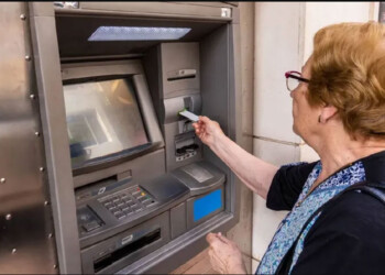 El Gobierno busca unificar las jubilaciones con un tope máximo más elevado en 2025