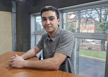 Leandro Péker: “Es una experiencia muy buena y estoy contento por eso”