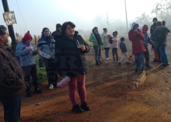 Vecinos relocalizados y asentados de Posadas reclaman por quema en un basural