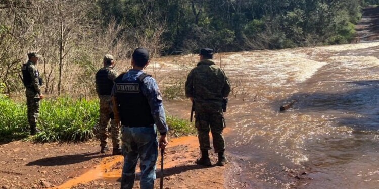 Casi dos semanas después, sigue la búsqueda del docente eldoradense