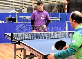 Nacional de tenis de mesa: decenas de jugadores brillaron en el CePARD