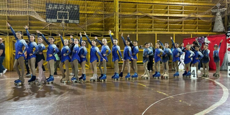 SE SIGUEN LUCIENDO. El equipo de competencia de “Pasión sobre Ruedas” tuvo una gran actuación en Posadas, donde las chicas se subieron al podio. Gentileza: C. Reble