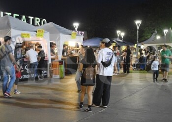Encuentro cultural y gastronómico con brillo propio en Villa Sarita