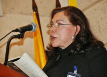 Huella de poesía que siembra el viento