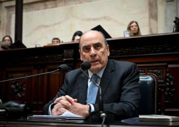 Francos dio definiciones sobre Misiones a Diputados antes de su informe de gestión