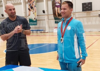 El medallista olímpico Mario Ríos fue agasajado en su vuelta al CePARD