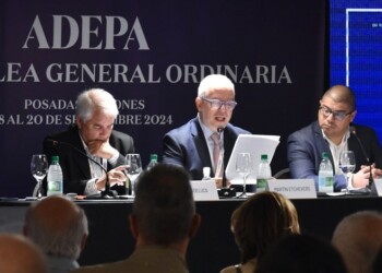 Martín Etchevers: “La libertad de expresión nunca está consolidada y puede estar sujeta a restricciones veladas y sutiles”