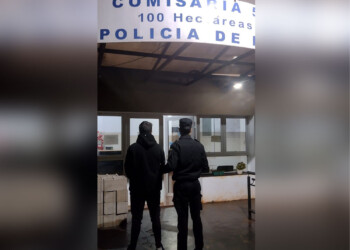 Detuvieron a un futbolista por agredir a un árbitro