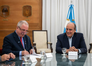 Passalacqua envió a la Legislatura provincial un proyecto de adhesión al RIGI