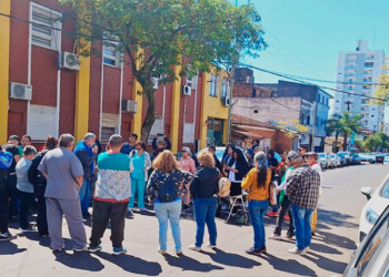 Trabajadores de la salud irán a mesa salarial este miércoles en pedido del 25%
