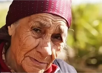 El nuevo abogado de la familia de Loan Peña apuntó contra la abuela Catalina