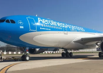 Cuál es el sueldo de un piloto de Aerolíneas Argentinas en septiembre de 2024