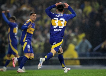 Boca se acomoda en el campeonato tras ganarle al “Canalla”