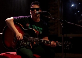 Al caer el Sol: domingo de folklore y blues a orillas del rio Paraná