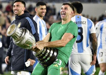 El “Dibu” Martínez le respondió a la FIFA tras su sanción