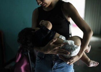 El embarazo adolescente en sí “es un embarazo de riesgo”