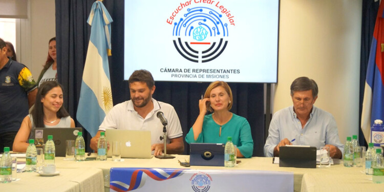 EXPECTATIVAS. El ministro Sartori destacó el trabajo que se realizó durante el 2024 y espera fortalecer las economías regionales afectadas por las políticas del Gobierno nacional.