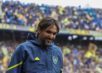 Tras el Superclásico, Martínez seguirá dirigiendo a Boca y Romero será sancionado