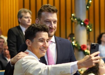 Pedro Puerta se tomó licencia por 20 días en su cargo de diputado provincial