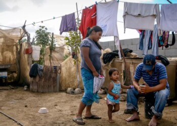 La pobreza en la Argentina llegó al 52% en el primer semestre