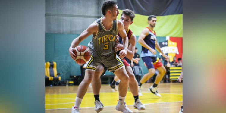 DUELO CLAVE. Tirica y CAPRI se enfrentan en un juego importante de cara a la clasificación a los playoffs. (Foto gentileza C.Reble)