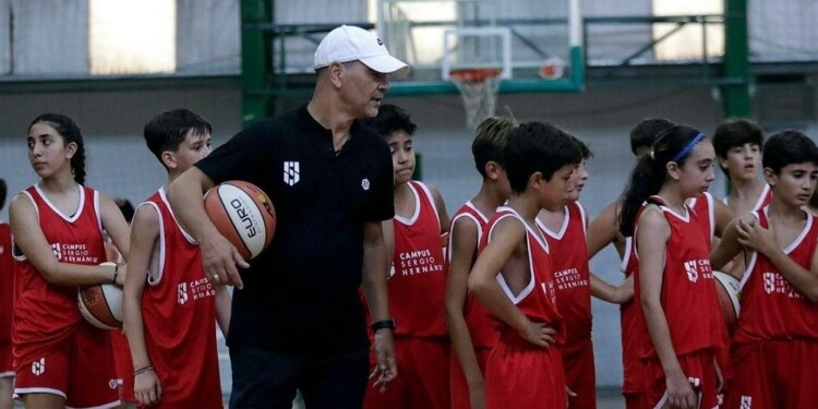 HISTÓRICA PRESENCIA. Hernández dirá presente en el Jorge Yamaguchi.