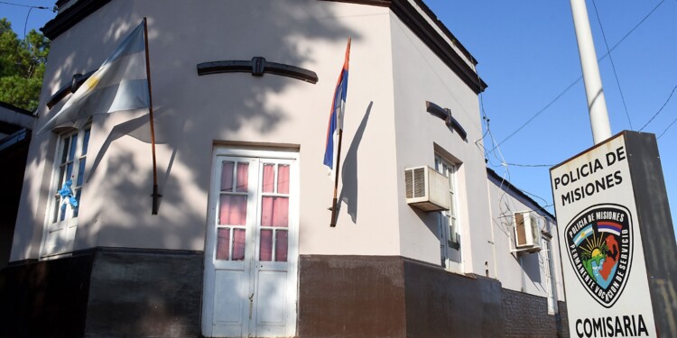 DENUNCIA. Se realizó durante las primeras horas de la mañana de ayer en la comisaría de la Mujer de Candelaria.