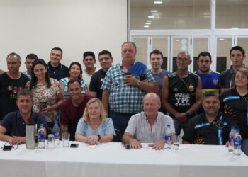 La Fiesta de la Yerba Mate presentó su peña folclórica