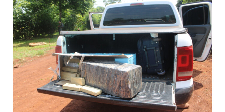 ABANDONADA. El chofer dejó la carga y escapó con rumbo desconocido.