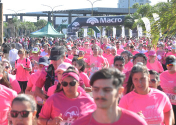 La costanera de Posadas se vistió de Rosa en el Día Mundial del Cáncer de Mama: mirá las imágenes